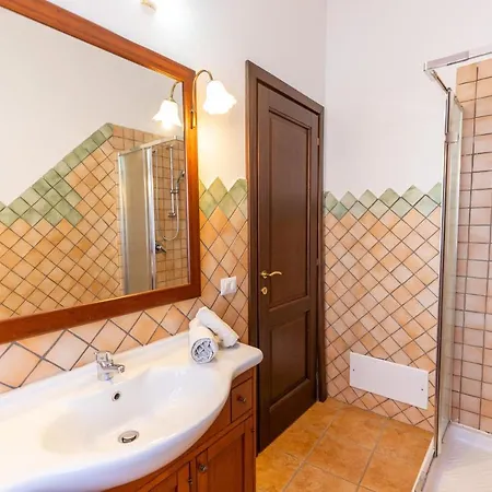 Vista Mare 6 *