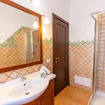 Vista Mare 6 *